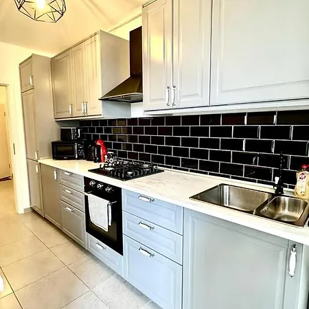 Lovely Avantgarden Apartment *